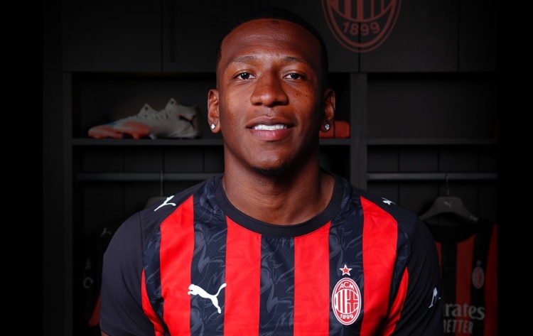 百家乐网站-跟队记者：埃斯图皮尼安的身体状况良好，明天重新参与米兰合练